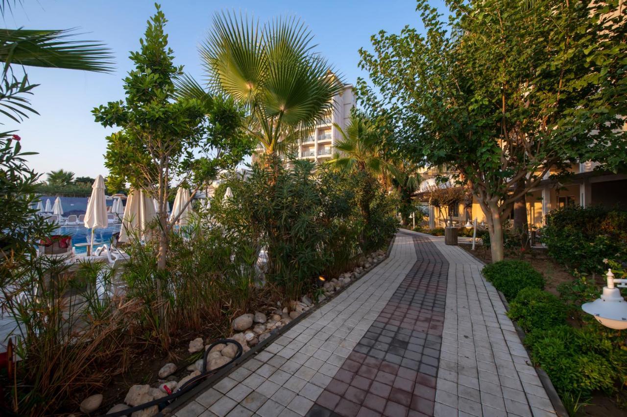 Lake River Side Hotel Spa Exteriér fotografie