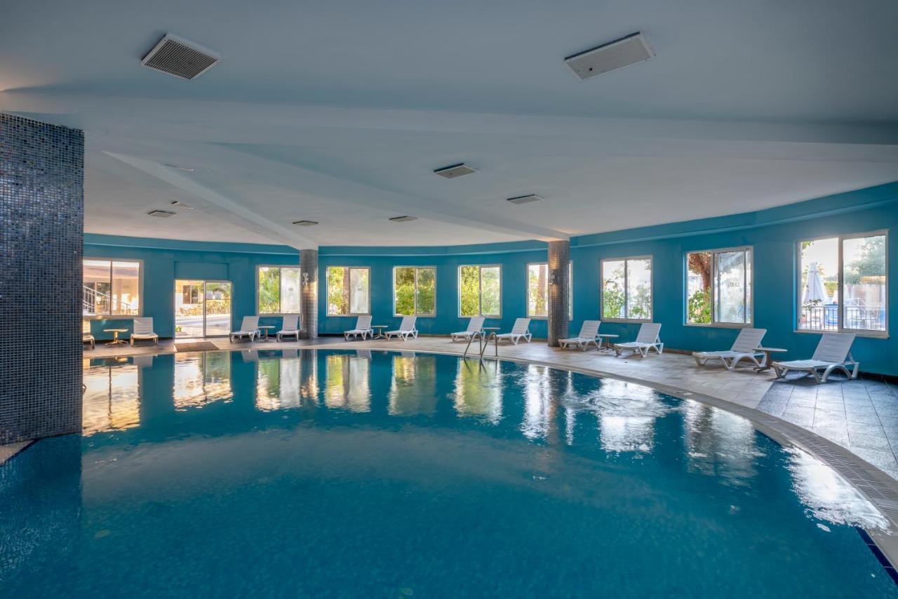 Lake River Side Hotel Spa Exteriér fotografie